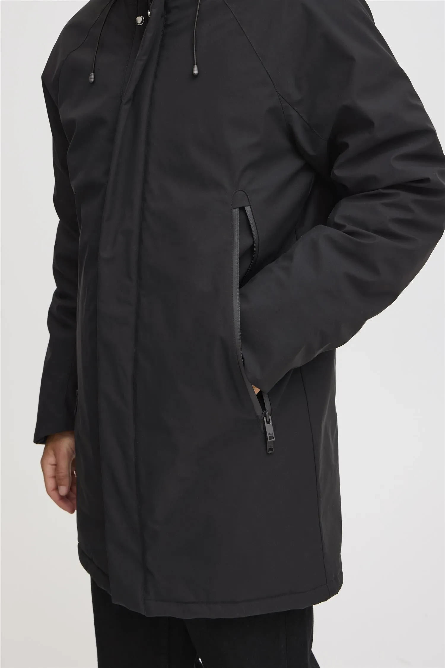 CF Kristof Parkas Sort