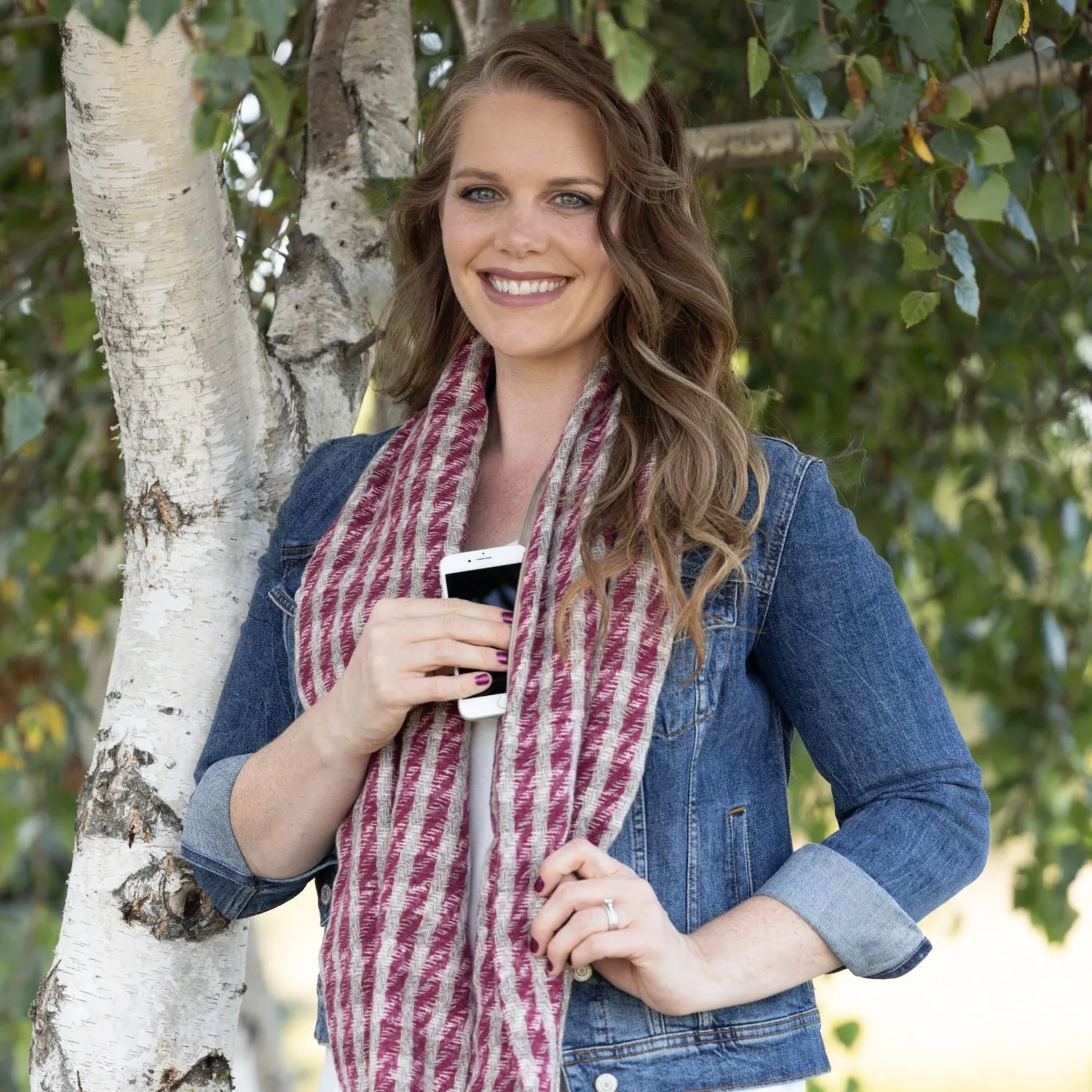 Convertible Infinity Scarf with Pocket™ | Edenburgh Burgundy