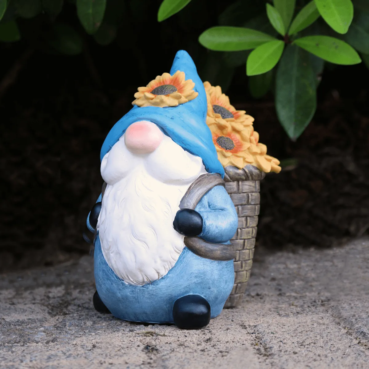 Garden Gnome Standing Ornament Resin Outdoor Decoration