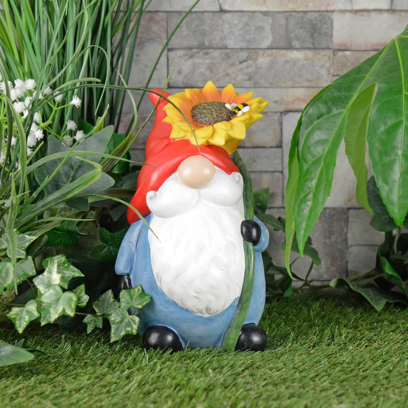 Garden Gnome Standing Ornament Resin Outdoor Decoration