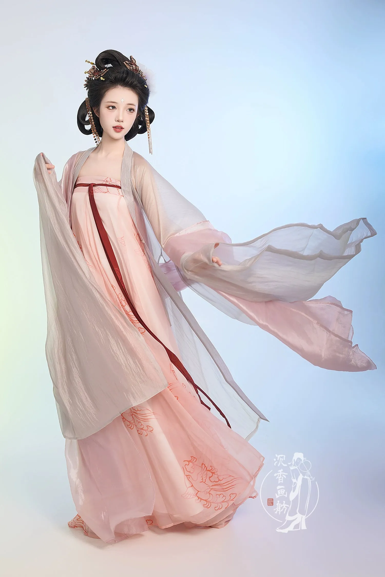 Historically Accurate Tang Dynasty Hanfu, Qixiong Ruqun, Hiding Crane (Preorder)