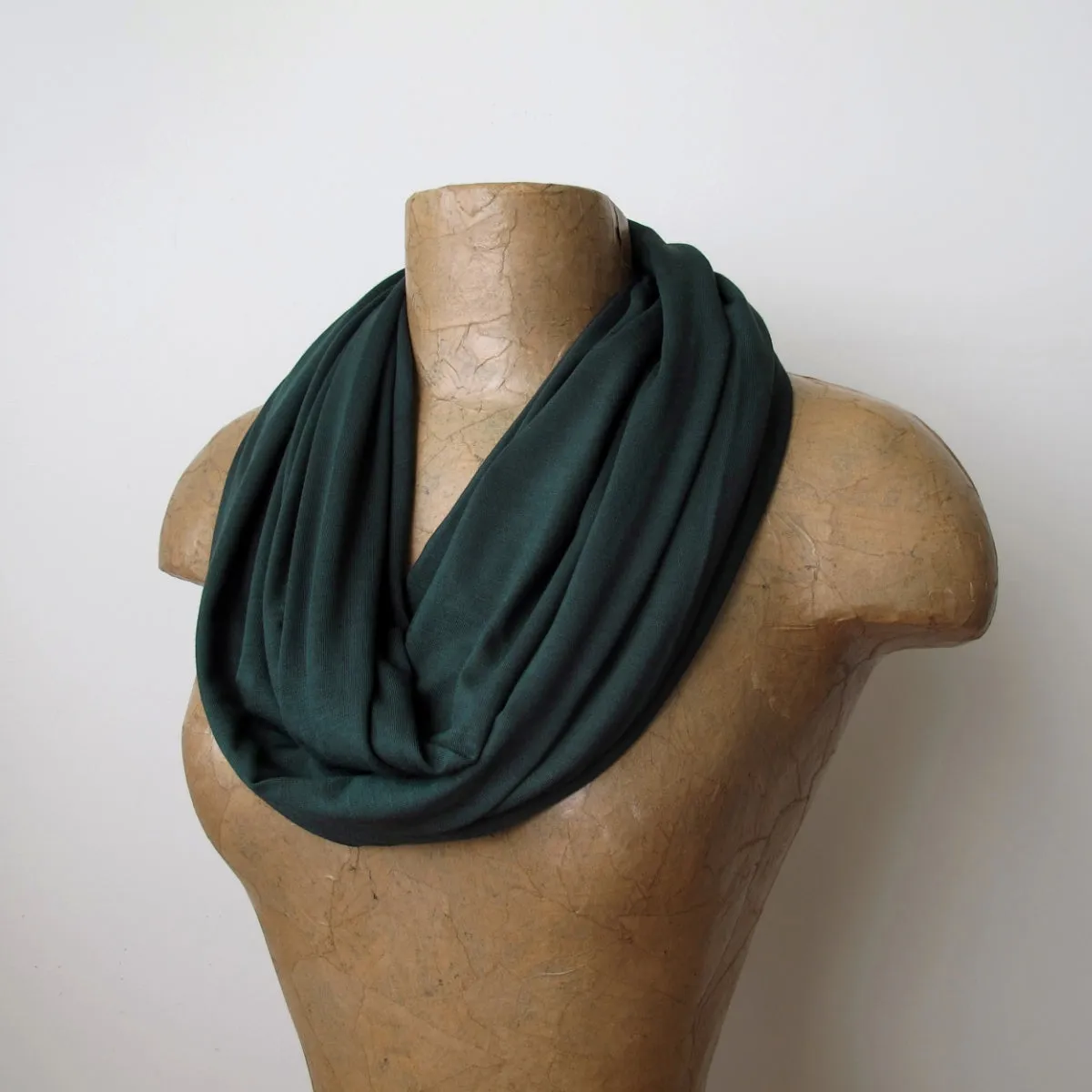 HUNTER GREEN Infinity Scarf