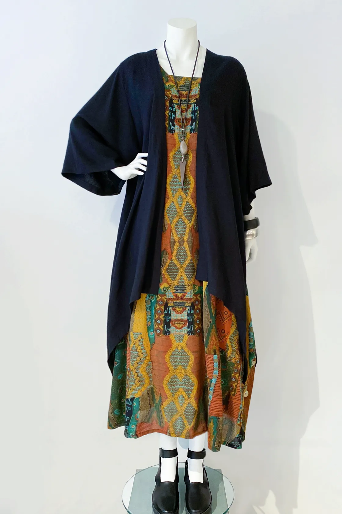 Long Kimono Jacket in Black Papyrus