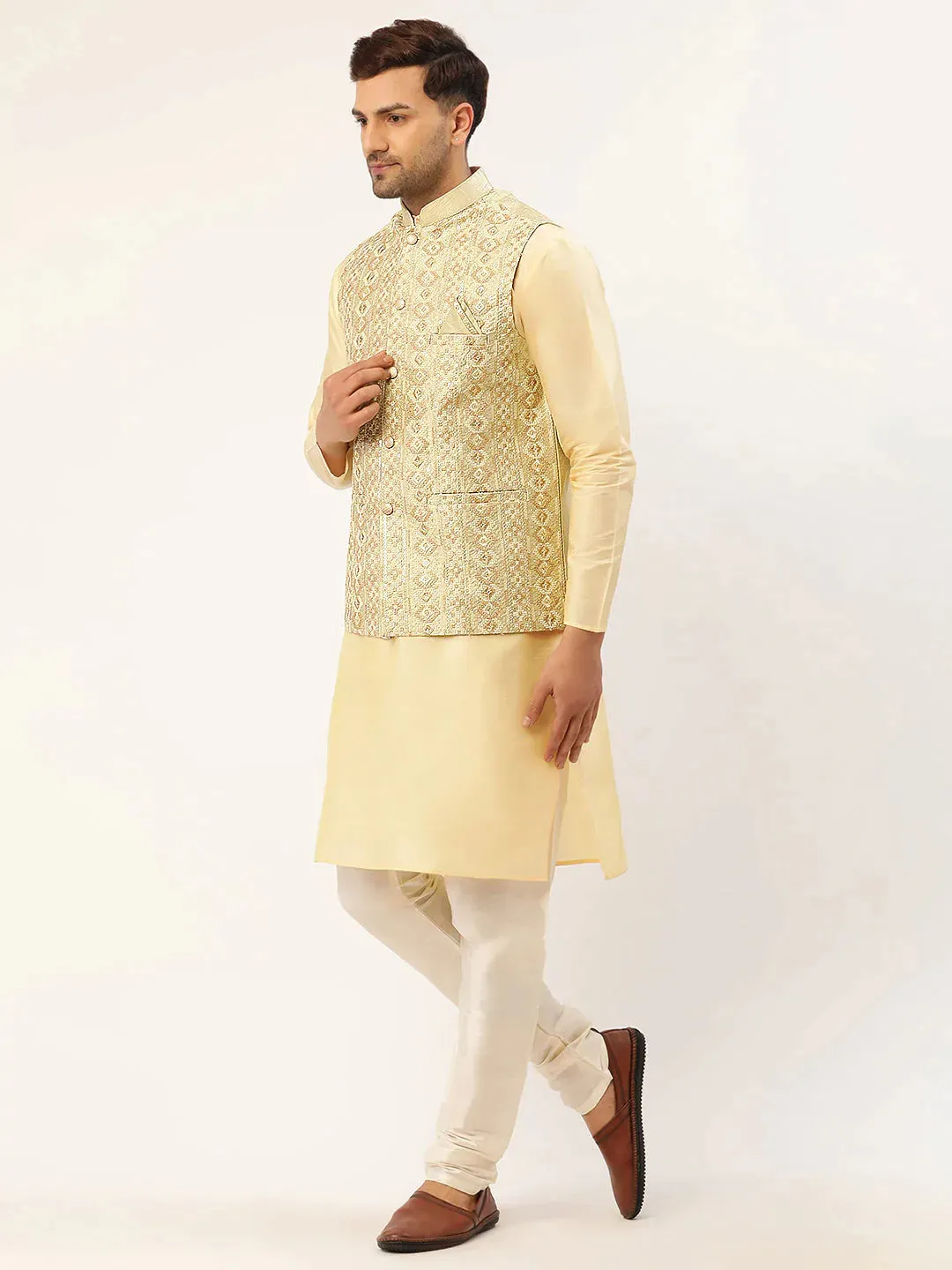 Men'S Solid Kurta Pyjama With Pista Green Embroidered Nehru Jacket