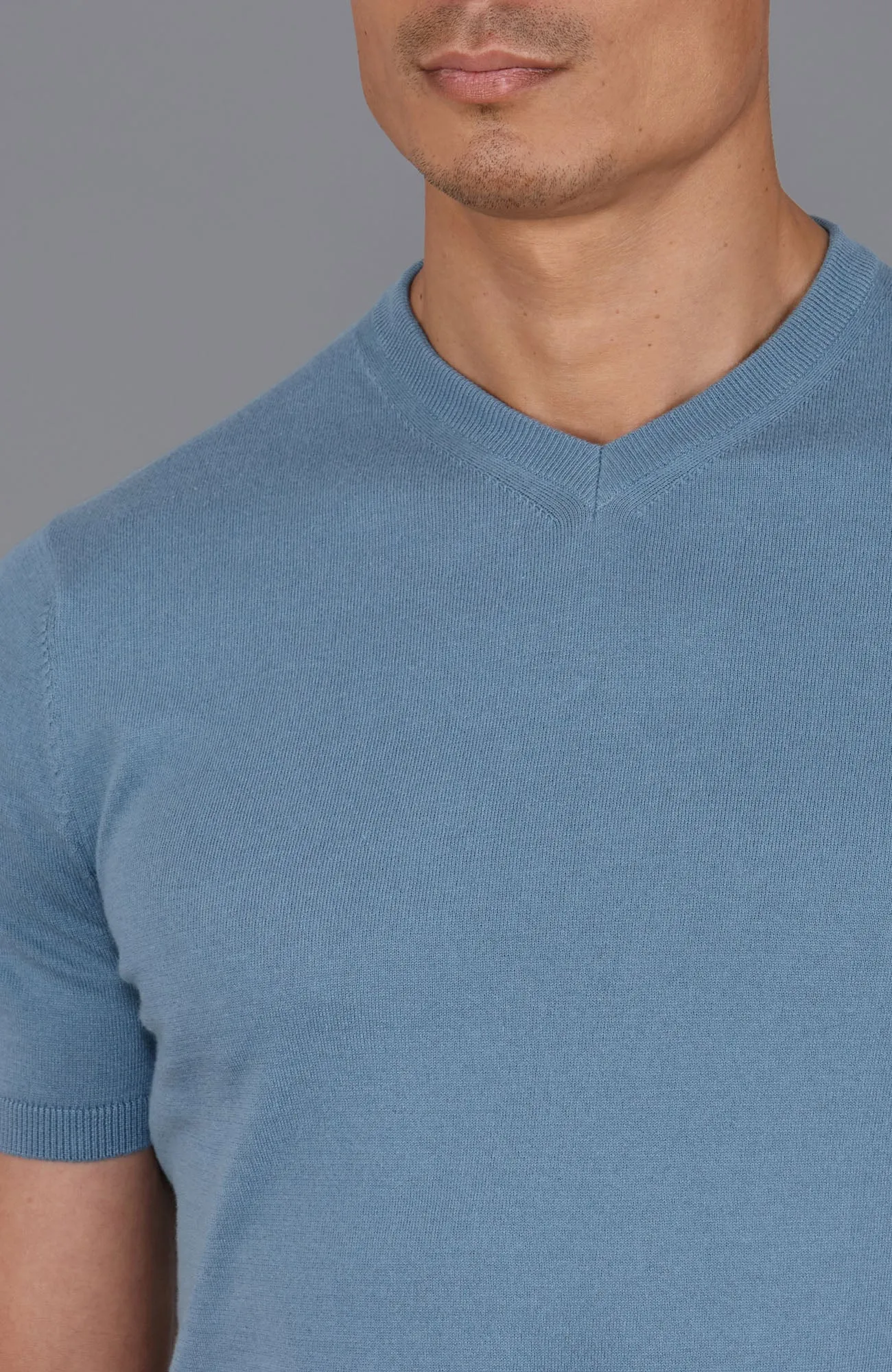 Mens Ultra Fine Cotton High V Neck Knitted T-Shirt