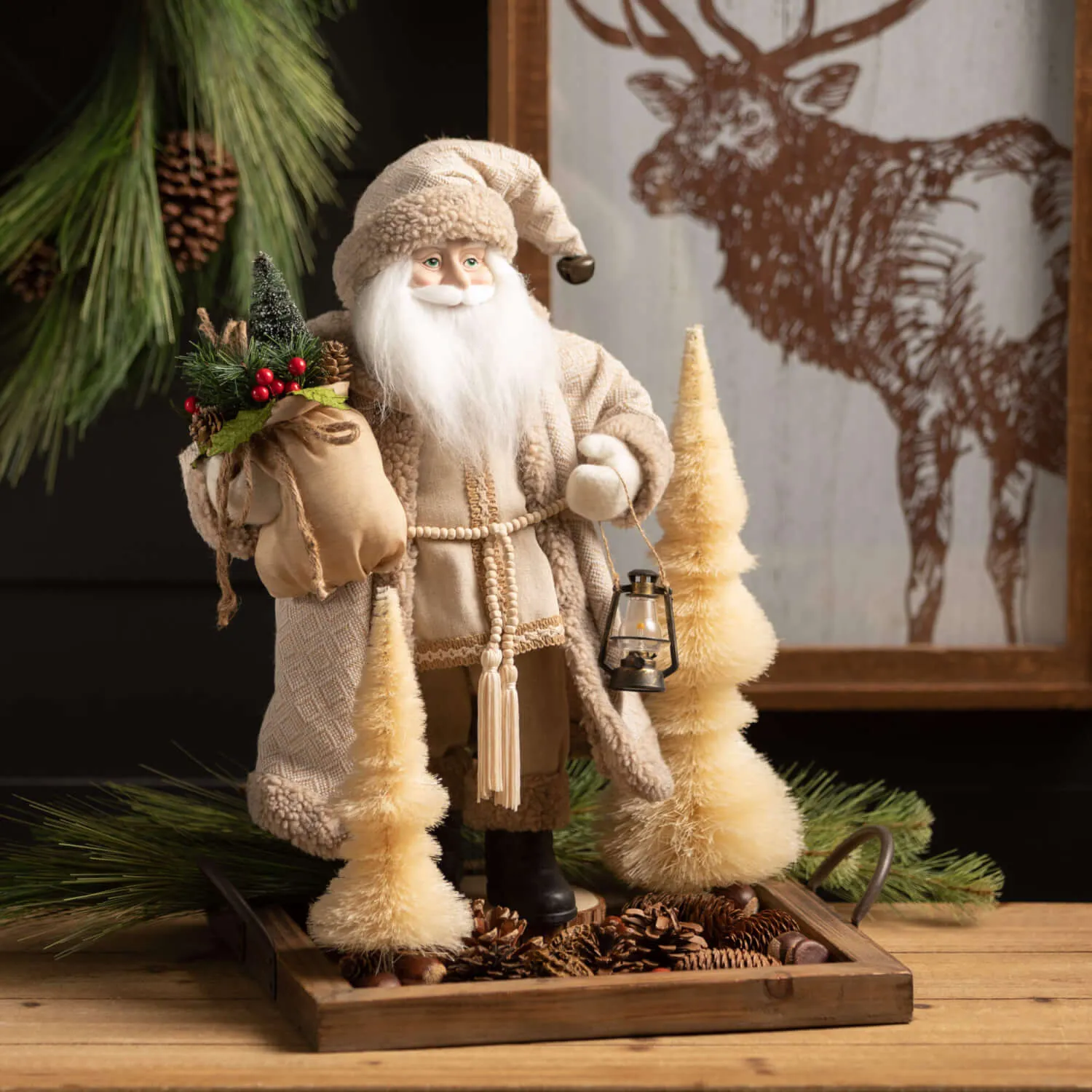 Old Worlde Santa Figurine