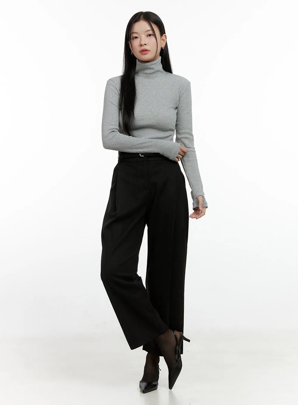 Ribbed Long-Sleeve Turtleneck Top ON408