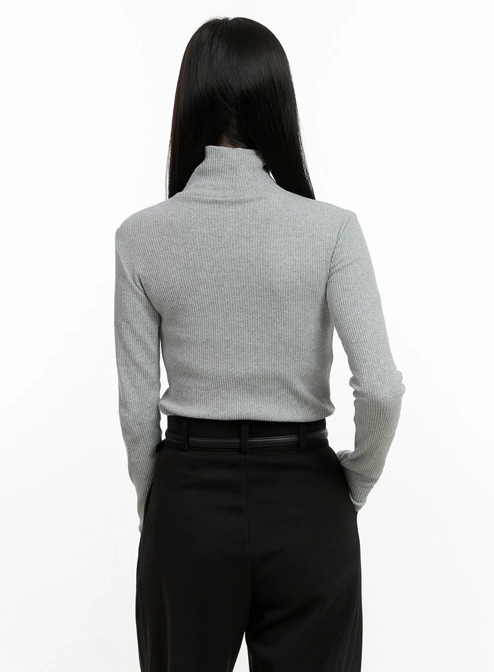 Ribbed Long-Sleeve Turtleneck Top ON408