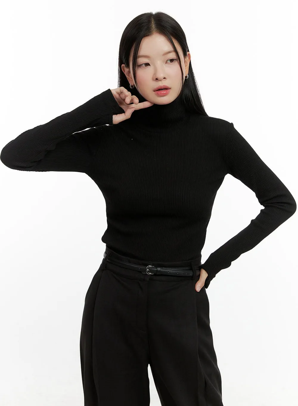 Ribbed Long-Sleeve Turtleneck Top ON408