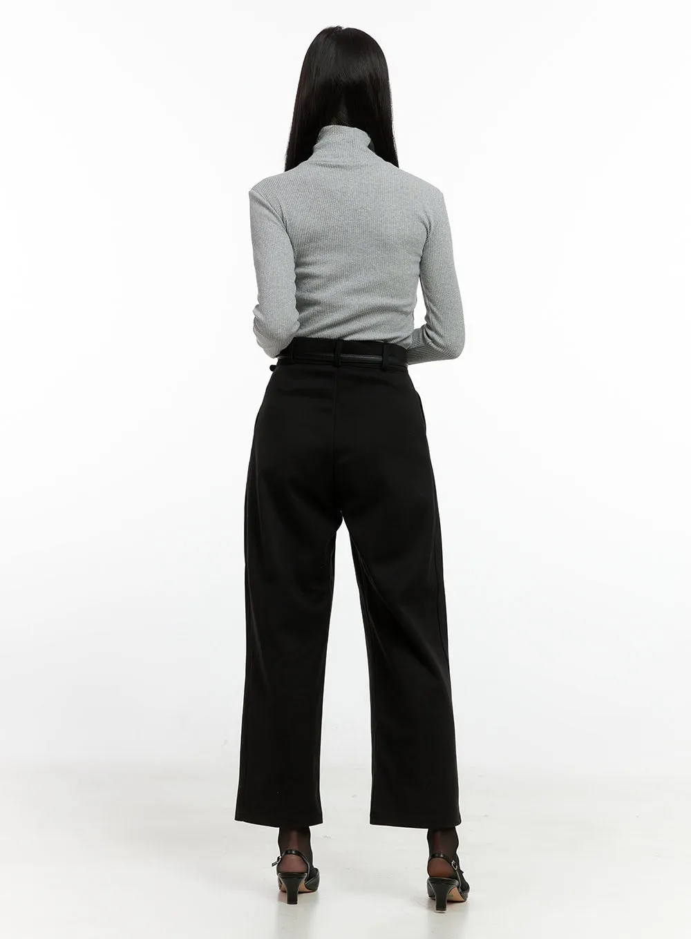 Ribbed Long-Sleeve Turtleneck Top ON408