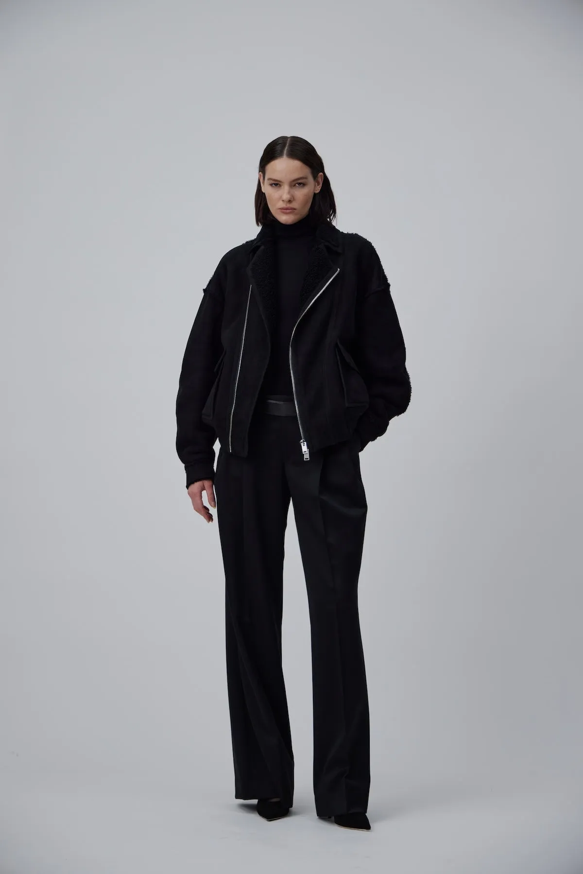 SHEARLING VINTAGE JACKET IN GLOSSY BLACK