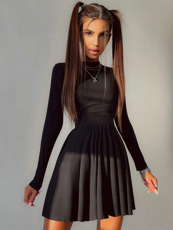 TEEK - Black Open Back A-Line Long Sleeve Dress