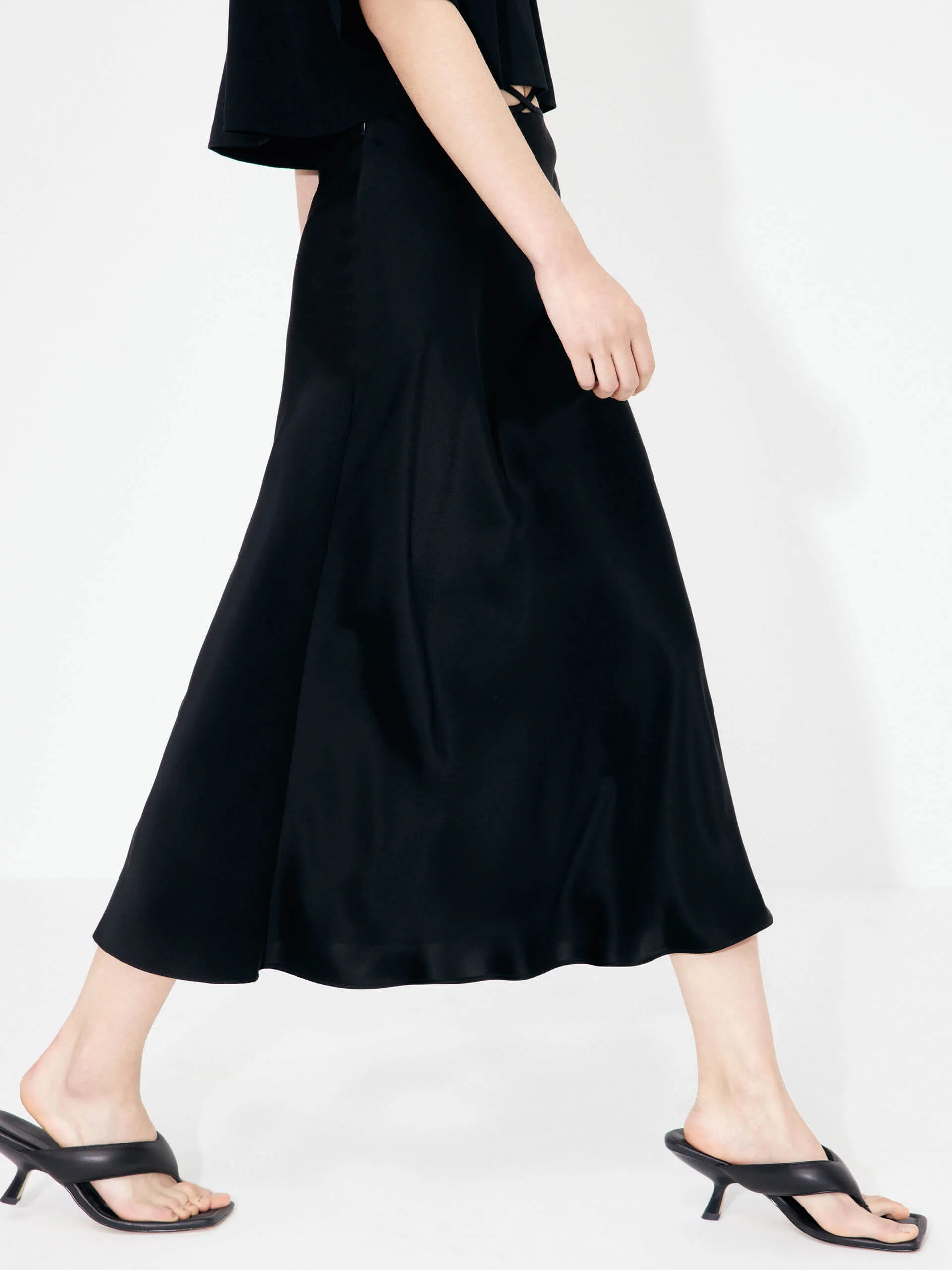 Tie Waist Midi Skirt