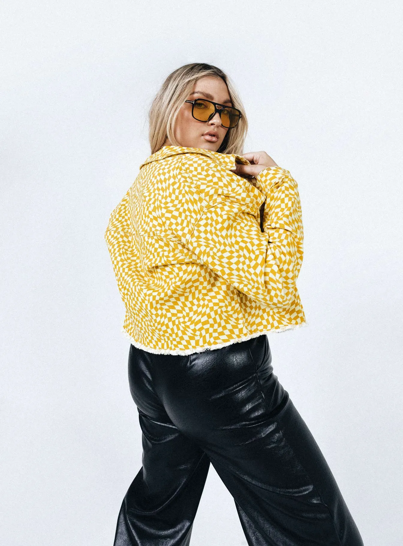 Trippy Waves Cropped Jacket Yellow