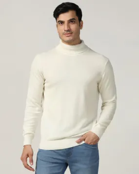 Turtle Neck Off White Solid Sweater - Lake