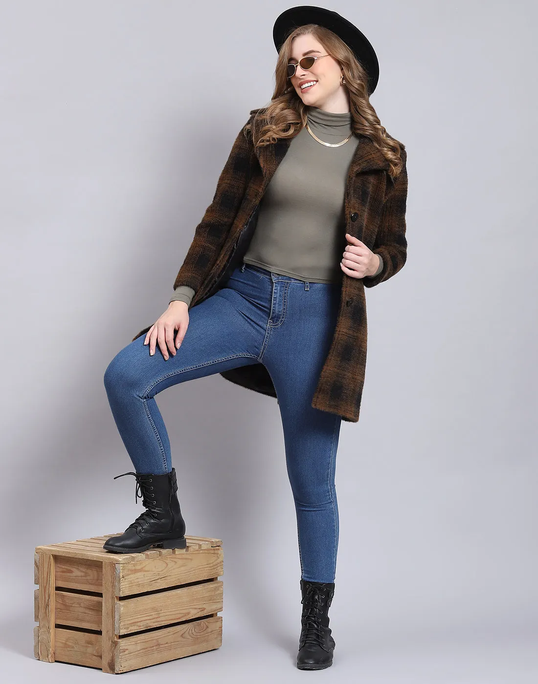 Women Brown Check Lapel Collar Full Sleeve Coat